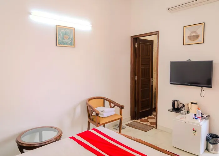 Economy Single Room
